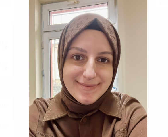 Hemşire Ecem KÖSE